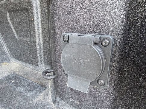 Used 2023 Chevrolet Silverado 1500 RST image 31