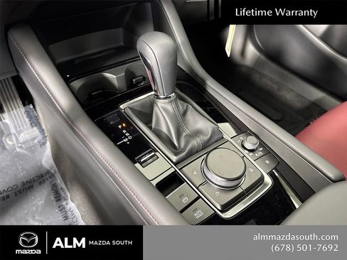 New 2026 MAZDA MAZDA3 Carbon image 31