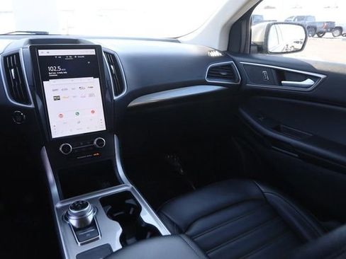 Certified 2024 Ford Edge SEL image 23