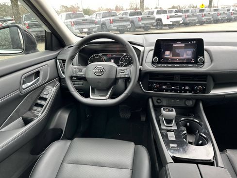 New 2026 Nissan Rogue Dark Armor FWD image 24