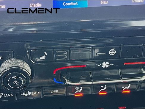 Used 2022 Jeep Grand Cherokee Limited 4xe image 23