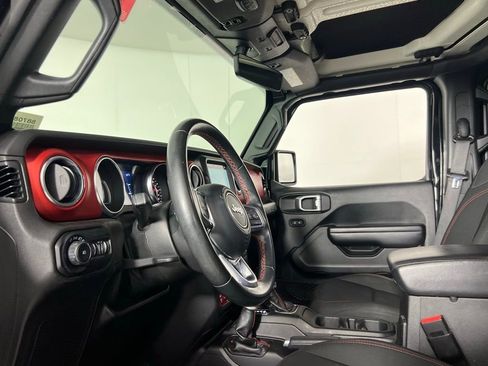 Used 2021 Jeep Wrangler Unlimited Rubicon image 22