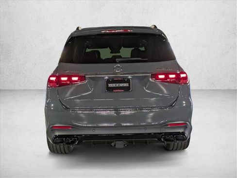 New 2026 Mercedes-Benz GLS 63 AMG 4MATIC image 19