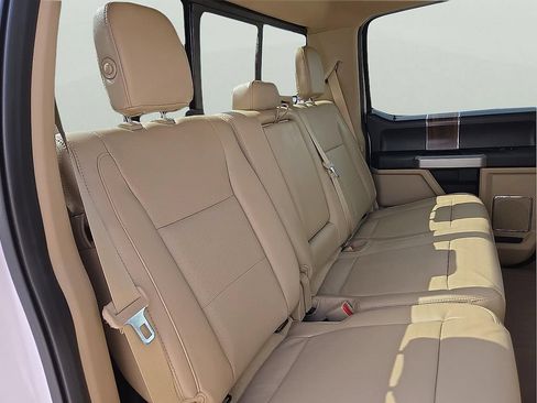 Used 2015 Ford F150 Lariat w/ Equipment Group 501A Mid AWD/4WD image 11