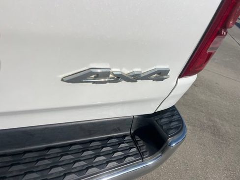 Used 2020 RAM 1500 Laramie AWD/4WD image 8