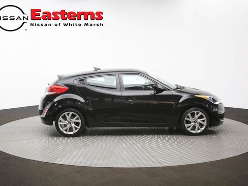 Used 2016 Hyundai Veloster image 42