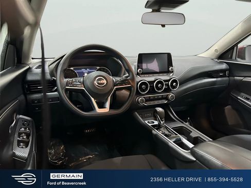 Used 2024 Nissan Sentra SV image 9