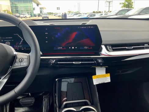 Used 2026 BMW X2 xDrive28i w/ Technology Package image 6