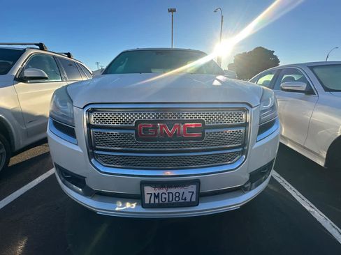 Used 2015 GMC Acadia Denali image 6