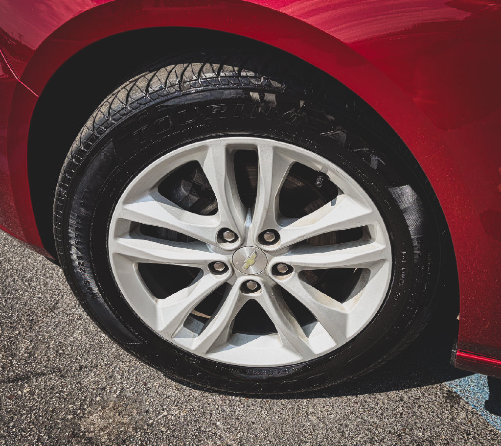 Used 2016 Chevrolet Malibu LT FWD image 15