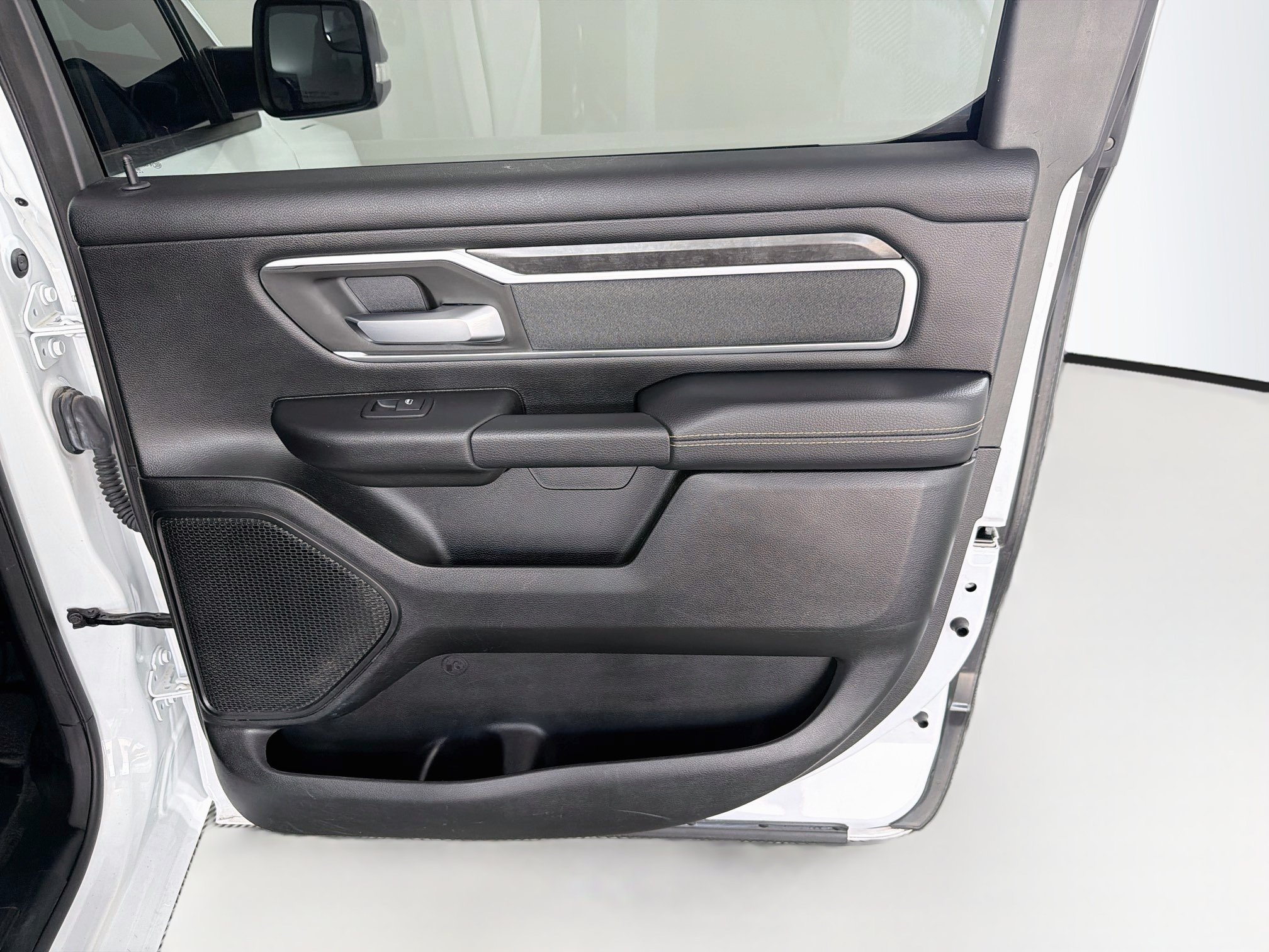 Used 2021 RAM 1500 Big Horn AWD/4WD image 27