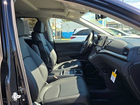New 2026 Honda Odyssey EX-L image 10