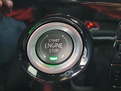 Used 2024 GMC Sierra 1500 SLT w/ SLT Premium Package image 34