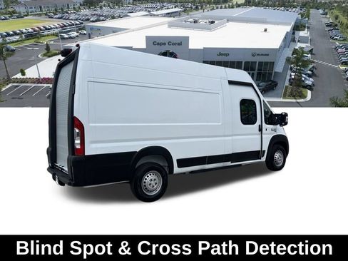 Used 2025 RAM ProMaster 3500 FWD image 5