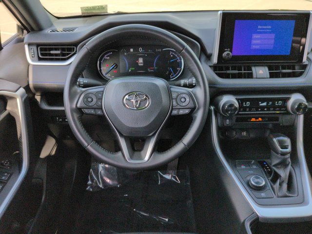 Certified 2024 Toyota RAV4 SE AWD/4WD image 17