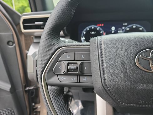 New 2026 Toyota Tacoma TRD Sport AWD/4WD image 16