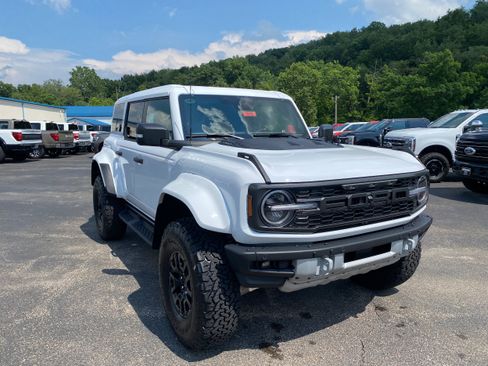 New 2026 Ford Bronco Raptor w/ Interior Carbon Fiber Pack AWD/4WD image 16