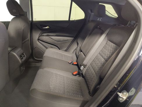 Used 2024 Chevrolet Equinox LT AWD/4WD image 18