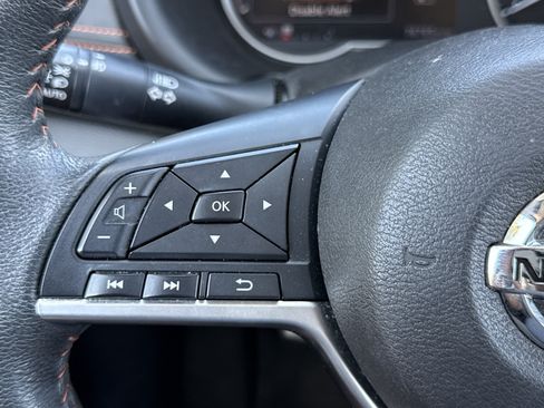 Used 2020 Nissan Kicks SR w/ SR Premium Package FWD image 14
