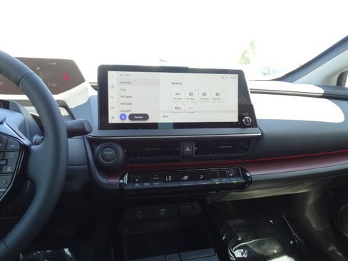 New 2026 Toyota Prius Plug-In Hybrid image 18