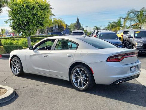 Used 2023 Dodge Charger SXT w/ Plus Group image 2