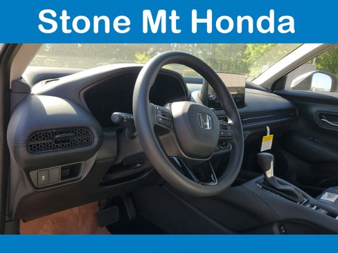 New 2026 Honda HR-V LX image 16