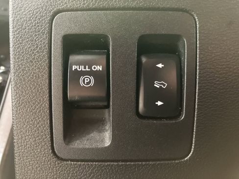 Used 2020 Ford F150 XLT w/ Equipment Group 302A Luxury image 15