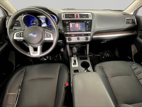 Used 2017 Subaru Outback 3.6R Limited AWD/4WD image 7