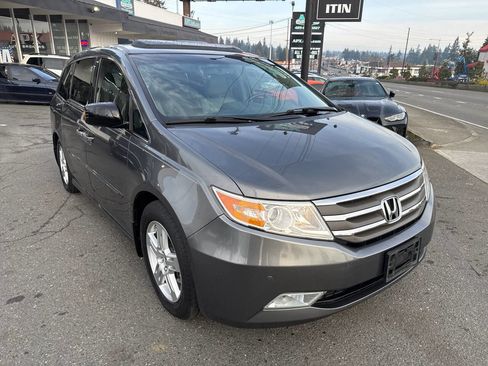 Used 2012 Honda Odyssey Touring Elite image 11