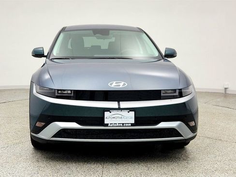 Used 2025 Hyundai Ioniq 5 SE image 2