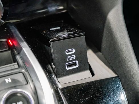 Used 2024 Acura MDX FWD w/ Technology Package image 23