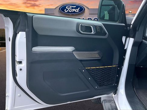 Used 2023 Ford Bronco Badlands AWD/4WD image 23