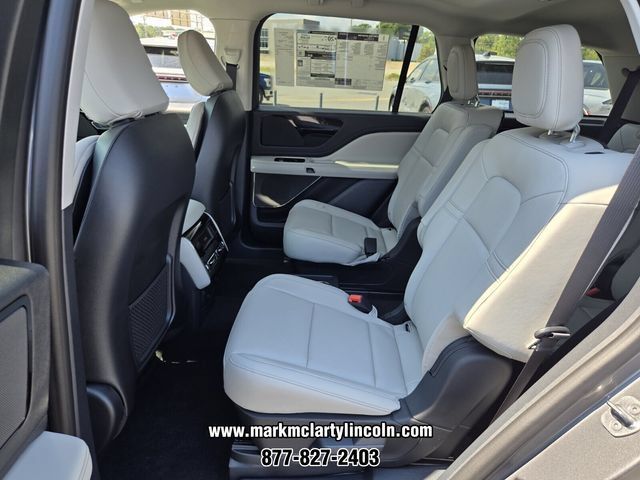 New 2027 Lincoln Aviator AWD w/ Jet Appearance Package image 9