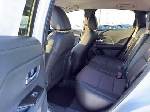 New 2026 Nissan Kicks SR image 28