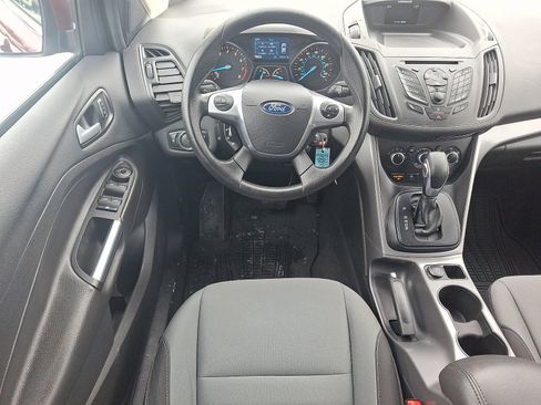 Used 2015 Ford Escape SE image 12