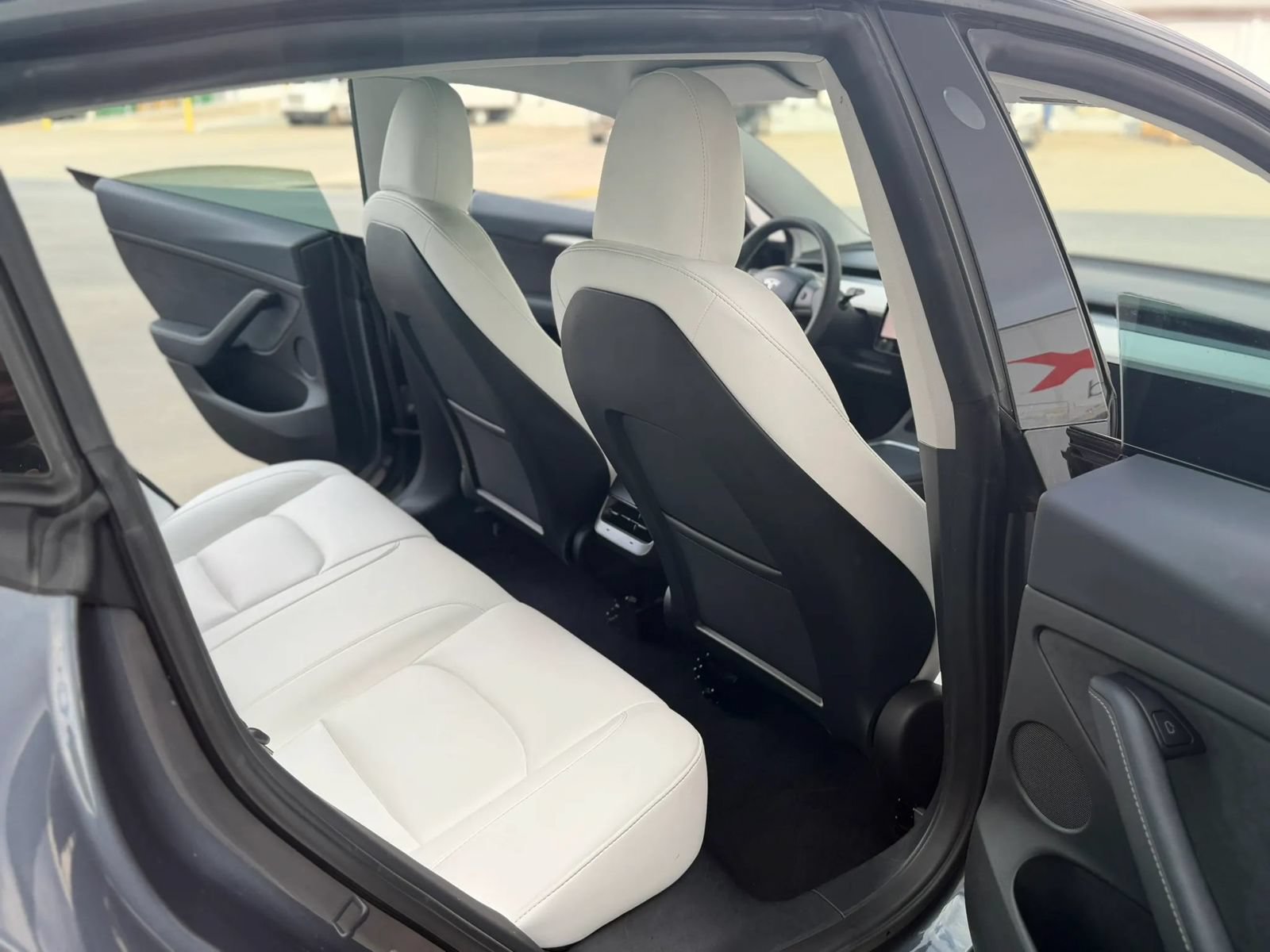 Used 2023 Tesla Model 3 Standard Range RWD image 21