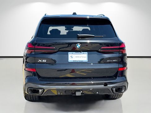 New 2026 BMW X5 xDrive40i w/ M Sport Package AWD/4WD image 4