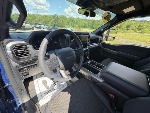 Used 2025 Ford F150 STX w/ Equipment Group 201A FX4 AWD/4WD image 30