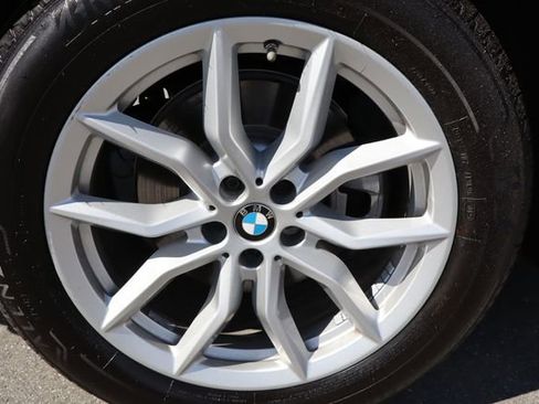 Used 2023 BMW X5 sDrive40i w/ Parking Assistance Package image 54