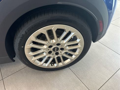 Used 2025 MINI Cooper S image 12