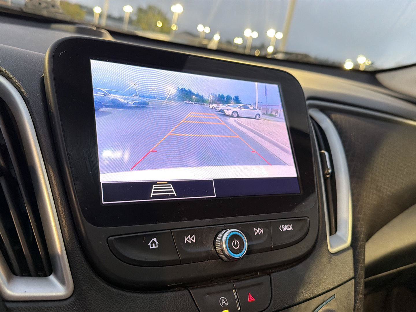 Used 2023 Chevrolet Malibu LS FWD image 25