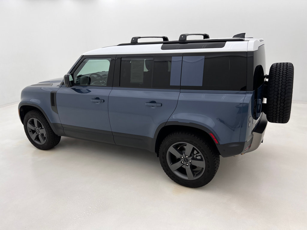 Used 2026 Land Rover Defender 110 S AWD/4WD image 10