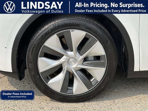 Used 2023 Tesla Model Y Long Range AWD/4WD image 8