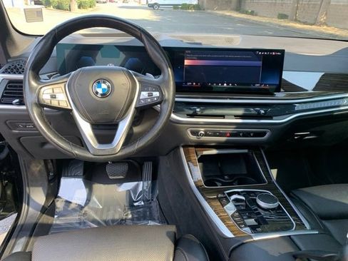 Used 2024 BMW X5 xDrive40i w/ Premium Package AWD/4WD image 19