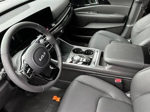 New 2026 Kia Carnival SX Prestige image 10