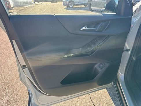 New 2026 Chevrolet Equinox LT w/ Convenience Package II FWD image 21
