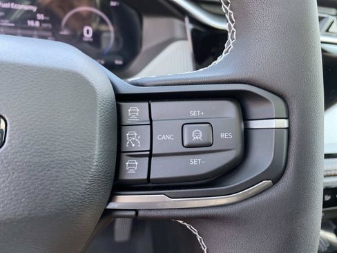 New 2026 Jeep Cherokee Limited AWD/4WD image 15