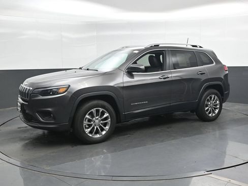Used 2021 Jeep Cherokee Latitude Lux w/ Comfort/Convenience Group AWD/4WD image 9
