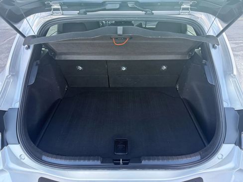 Used 2020 Toyota Corolla SE image 21