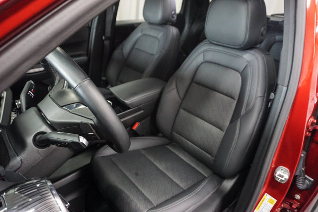 Used 2026 Chevrolet Equinox LT w/ Convenience Package II AWD/4WD image 11